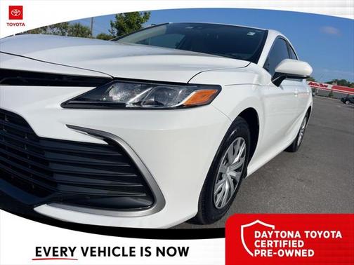 2024 Toyota Camry Hybrid LE