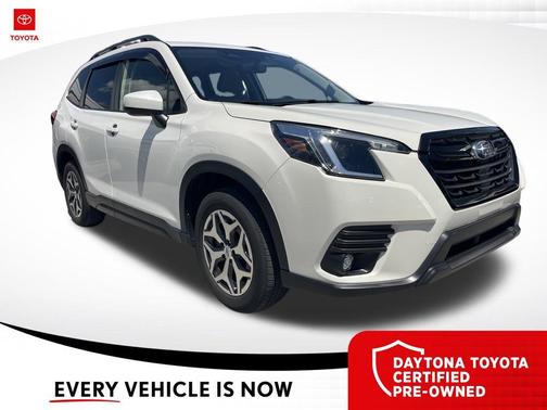 Crystal White Pearl 2024 Subaru Forester Premium