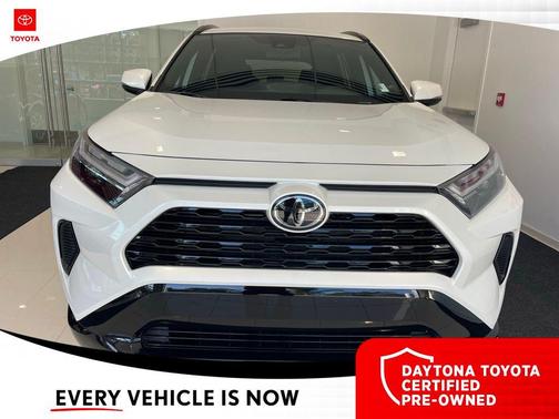 2025 Toyota RAV4 Hybrid SE