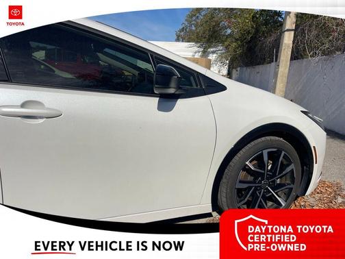 2025 Toyota Prius Plug-In Hybrid XSE