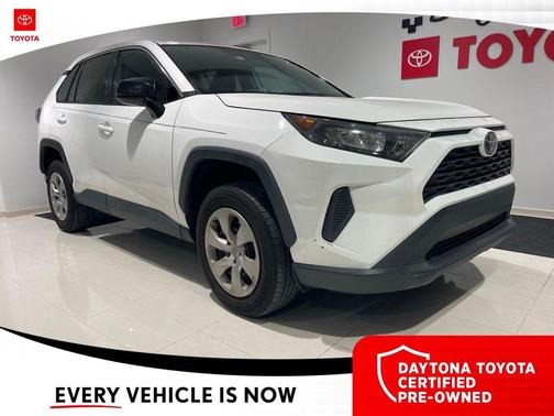 2022 Toyota RAV4 LE