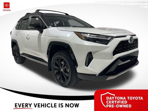 2024 Toyota RAV4 Hybrid SE