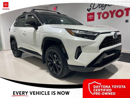 2024 Toyota RAV4 Hybrid SE