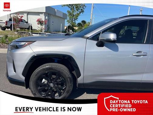 2024 Toyota RAV4 Hybrid SE