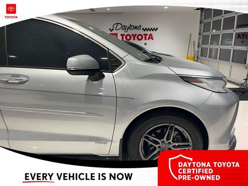 2021 Toyota Sienna Limited 7-Passenger