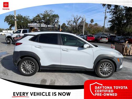 2020 Hyundai KONA SEL Plus