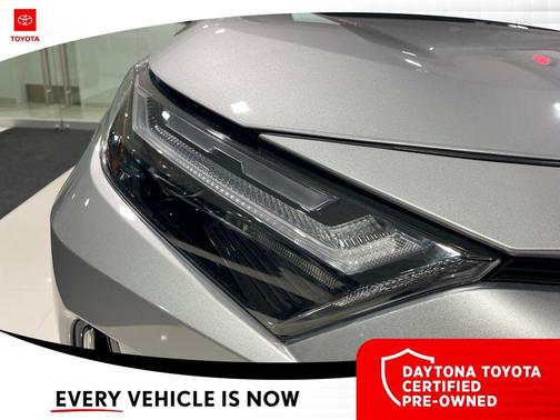 2023 Toyota RAV4 Hybrid SE