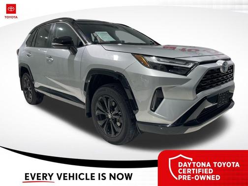 2023 Toyota RAV4 Hybrid SE