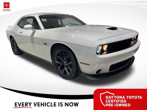 White Knuckle Clearcoat 2023 Dodge Challenger R/T
