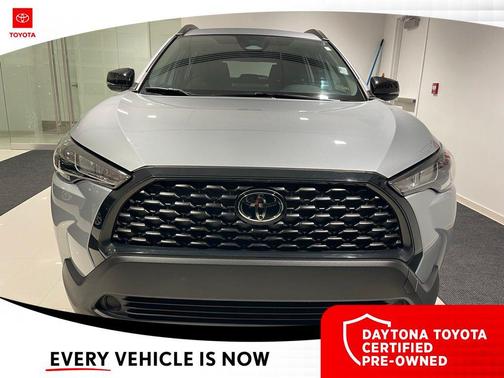 2025 Toyota Corolla Cross LE