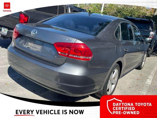2015 Volkswagen Passat 1.8T Auto SE