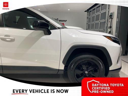 2023 Toyota RAV4 LE