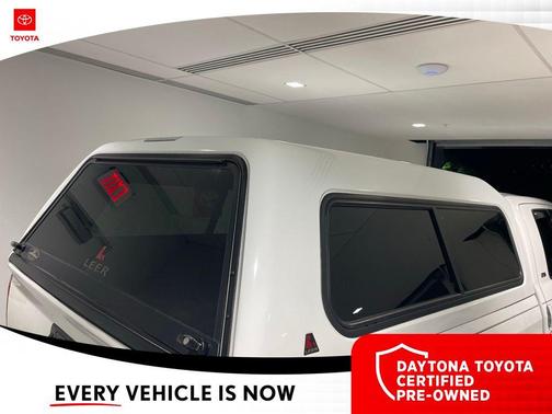 Super White 2016 Toyota Tundra SR5