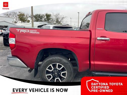 2018 Toyota Tundra SR5
