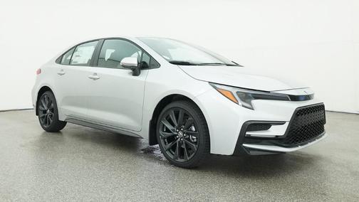 Classic Silver Metallic 2026 Toyota Corolla SE