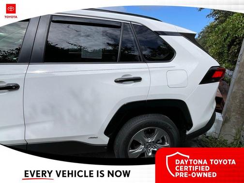 2025 Toyota RAV4 Hybrid XLE