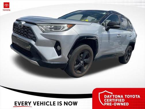 2020 Toyota RAV4 Hybrid SE