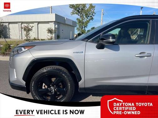 2020 Toyota RAV4 Hybrid SE