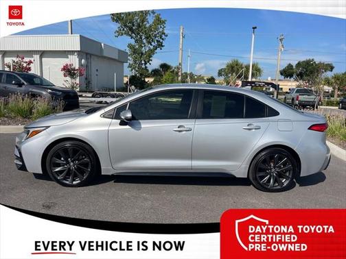 2024 Toyota Corolla Hybrid SE