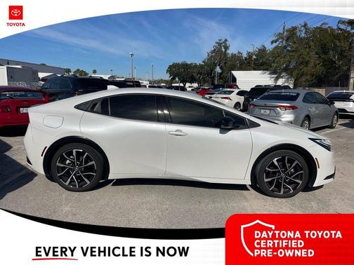 2025 Toyota Prius Plug-In Hybrid XSE