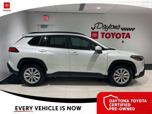 2022 Toyota Corolla Cross LE