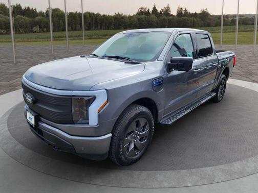 2024 Ford F-150 Lightning Flash