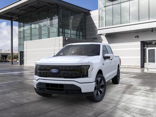 2025 Ford F-150 Lightning Platinum