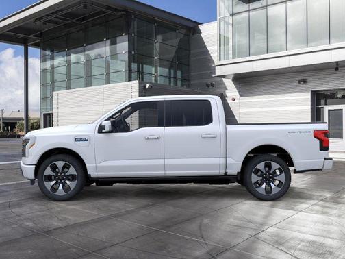 2025 Ford F-150 Lightning Platinum