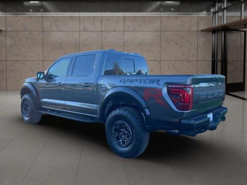 2025 Ford F-150 Raptor R