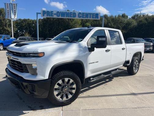 2024 Chevrolet Silverado 2500 Custom