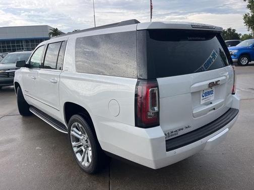 2020 GMC Yukon XL SLT
