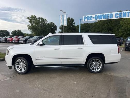 2020 GMC Yukon XL SLT