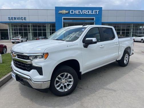 Summit White 2026 Chevrolet Silverado 1500 LT