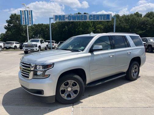Silver Ice Metallic 2019 Chevrolet Tahoe LS