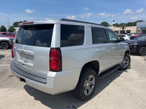 Silver Ice Metallic 2019 Chevrolet Tahoe LS