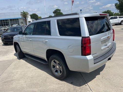 Silver Ice Metallic 2019 Chevrolet Tahoe LS
