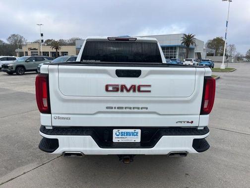 2021 GMC Sierra 1500 AT4