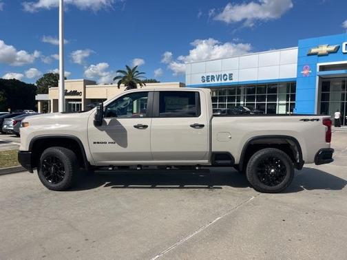 2026 Chevrolet Silverado 2500 Custom