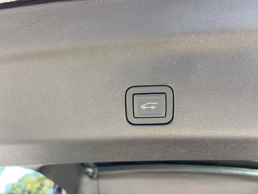 2024 Cadillac Escalade ESV Sport