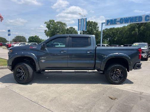 Shadow Gray Metallic 2021 Chevrolet Silverado 1500 RST