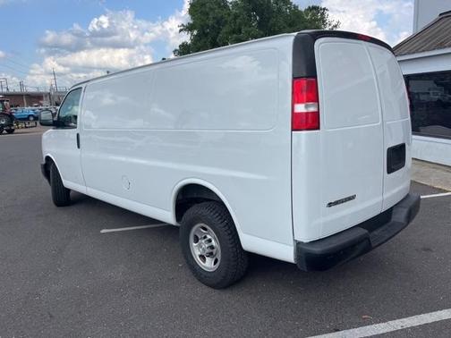 2023 Chevrolet Express 2500 Work Van