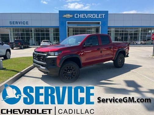Radiant Red 2026 Chevrolet Colorado Trail Boss
