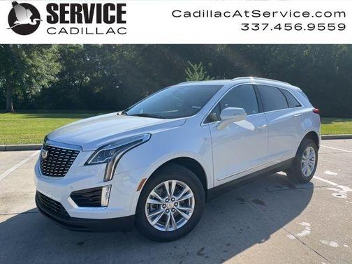 Crystal White Tri-Coat 2026 Cadillac XT5 Luxury