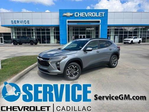 Sterling Gray Metallic 2026 Chevrolet Trax LT