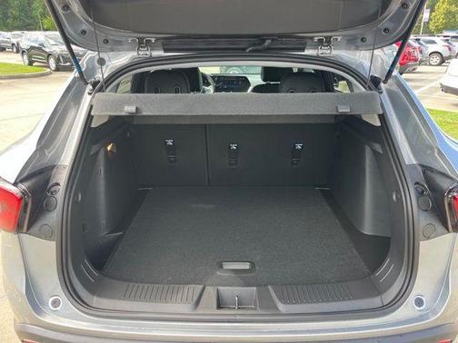 Sterling Gray Metallic 2026 Chevrolet Trax LT