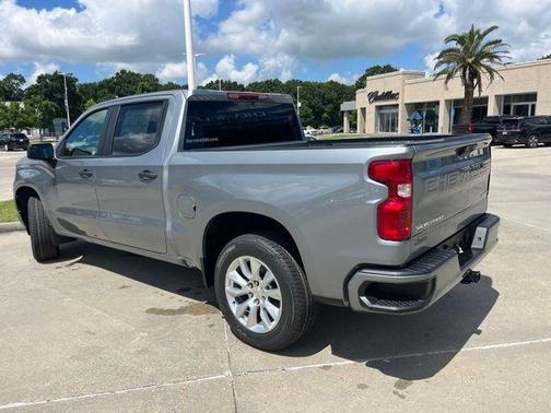 Sterling Gray Metallic 2026 Chevrolet Silverado 1500 Custom