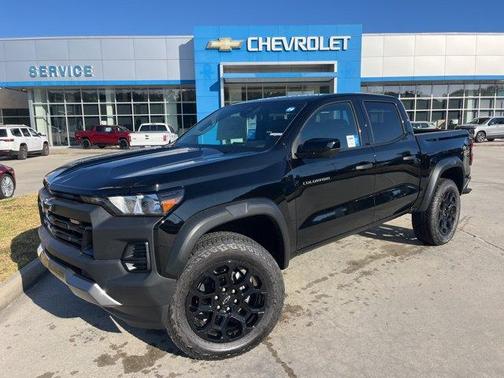 Black 2026 Chevrolet Colorado Trail Boss