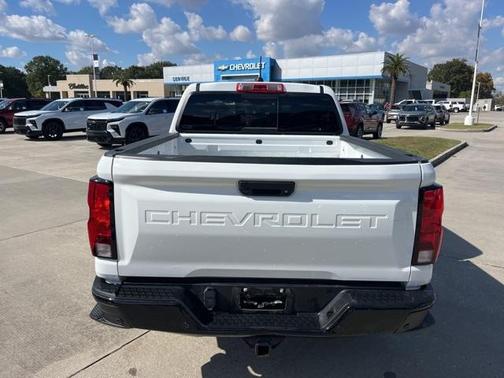 2025 Chevrolet Colorado WT