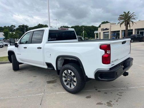 White 2026 Chevrolet Silverado 2500 Custom