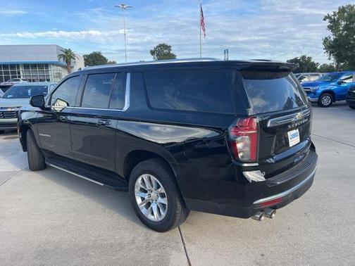 2024 Chevrolet Suburban Premier